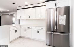 6 NEW HILLCREST AVENUE, TRENTON, NJ 08638