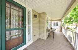 3256 S 10th St, Milwaukee, WI 53215