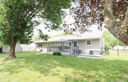708 Ash Street, Greenville, IL 62246