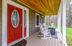6 Broadway Avenue, Naples, ME 04055