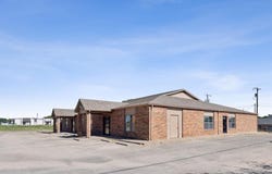 302 Lincoln Park Drive, Cleburne, TX 76033