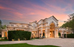 100 Carnarvon Drive, Houston, TX 77024