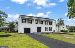 319 MIMOSA DRIVE, CHERRY HILL, NJ 08003