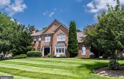 13898 OLD NURSERY CT, CHANTILLY, VA 20151