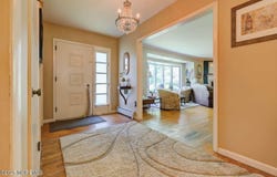 19 Buttonwood Lane E, Rumson, NJ 07760