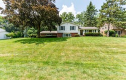 30135 Old Bedford Street, Farmington Hills, MI 48331