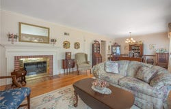 281 Sherbrooke Drive, Kettering, OH 45429