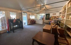125 E Main St, West Brookfield, MA 01585
