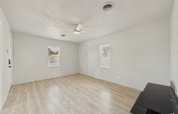 1805 N Michigan Ave, Roswell, NM 88201