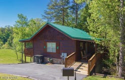 2015 Piney Overlook Lane, Sevierville, TN 37862