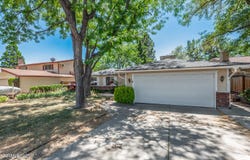 621 Steffanie Way, Sparks, NV 89431