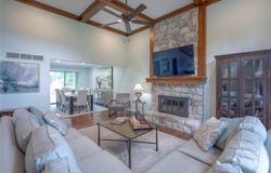 7541 Westgate Street, Shawnee, KS 66216