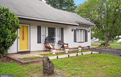 12 EISENHOWER LANE, SICKLERVILLE, NJ 08081