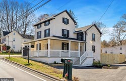 636 RIDGE PIKE, LAFAYETTE HILL, PA 19444