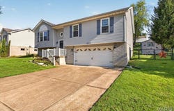 2045 Rosedale Court, Arnold, MO 63010