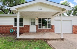 545 S Queen, Maize, KS 67101