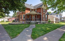 201 E 4th Street, Tipton, IA 52772
