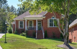 513 MAGNOLIA CREST CIRCLE, GARDENDALE, AL 35071