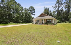 333 Dreamland Street, Jesup, GA 31545