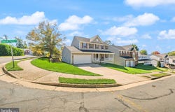 3165 TULIP TREE Place, DUMFRIES, VA 22026