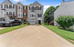 1628 Indian Way, Cumming, GA 30040