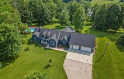 16611 Turkey Run Street, Petersburg, IL 62675