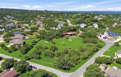 22121 Oban Dr, Spicewood, TX 78669