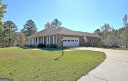 19 Quimby Jackson, Newnan, GA 30263
