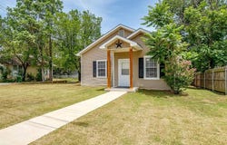 703 SW 5th Avenue, Mineral Wells, TX 76067