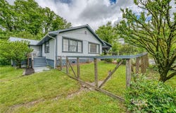 25 Reuben Wooten Road, Banner Elk, NC 28604