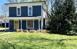 545 S Chestnut Street, Cameron, MO 64429