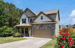 105 Mcentyre Court, Calhoun, GA 30701