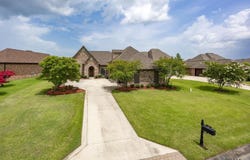 6284 Royal Lakes Estates Avenue, Gonzales, LA 70737