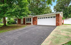401 Willowbrook Lane, Collinsville, IL 62234