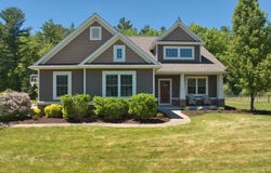 2083 N Harvest Circle, Midland, MI 48642