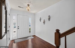 10 AUGUSTINE Court, GAITHERSBURG, MD 20879