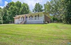 9348 Snake Road, Athens, AL 35611