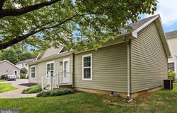 16 BARBERRY COURT, NEWARK, DE 19702