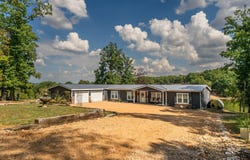3361 State Highway V, Hartville, MO 65667