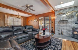 111 N Redwood Drive, Greentown, PA 18426