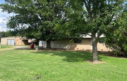 908 E Benton, Petrolia, TX 76377