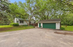 8685 79th Street NW, Annandale, MN 55302