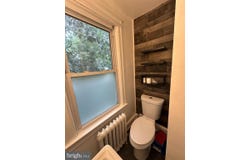 903 SALEM ROAD, BURLINGTON, NJ 08016