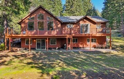232 UPPER LAKEVIEW Rd, WhiteSalmon, WA 98672