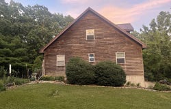 2453 Severs Road, Seymour, MO 65746
