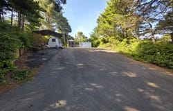 1601 RHODODENDRON DR, Florence, OR 97439