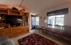 4624 S Pacific Highway, Phoenix, OR 97535