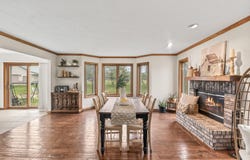 W339s5350 Prairie View Dr, North Prairie, WI 53153