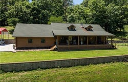 16175  N Cove Creek Wc 21  RD, Prairie Grove, AR 72753