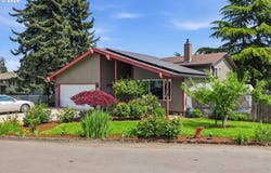 565 BROWN Ct, Woodburn, OR 97071